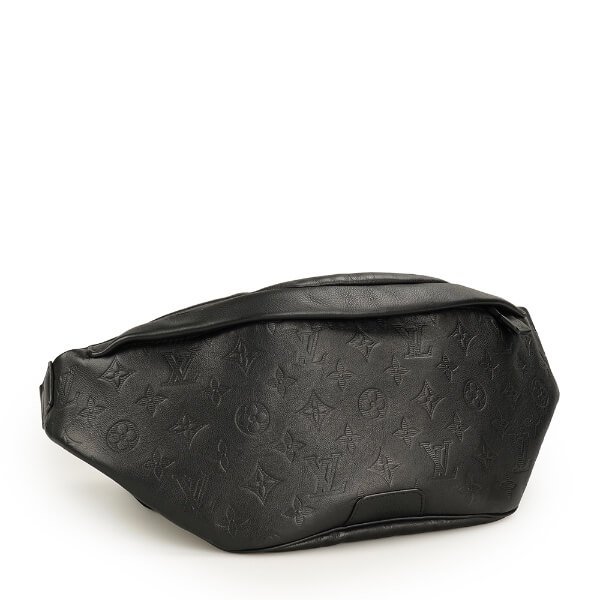 LOUIS VUITTON Calfskin Monogram Shadow Discovery Bumbag Black | FASHIONPHILE